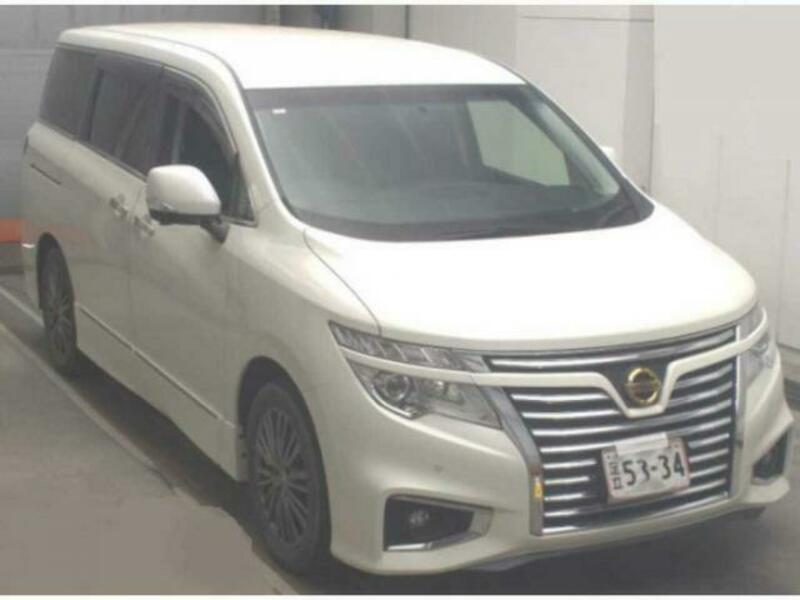 NISSAN　ELGRAND