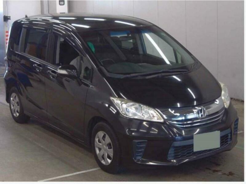 HONDA　FREED