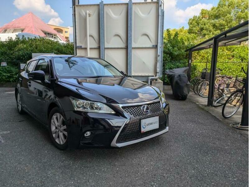 LEXUS　CT