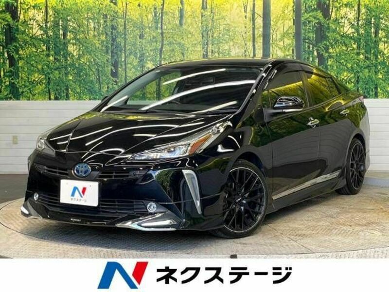 TOYOTA　PRIUS