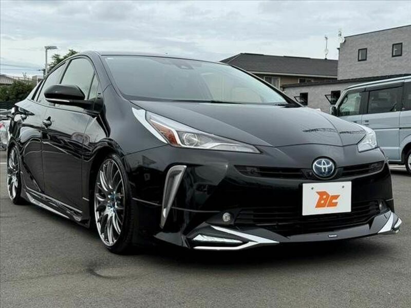 PRIUS-8