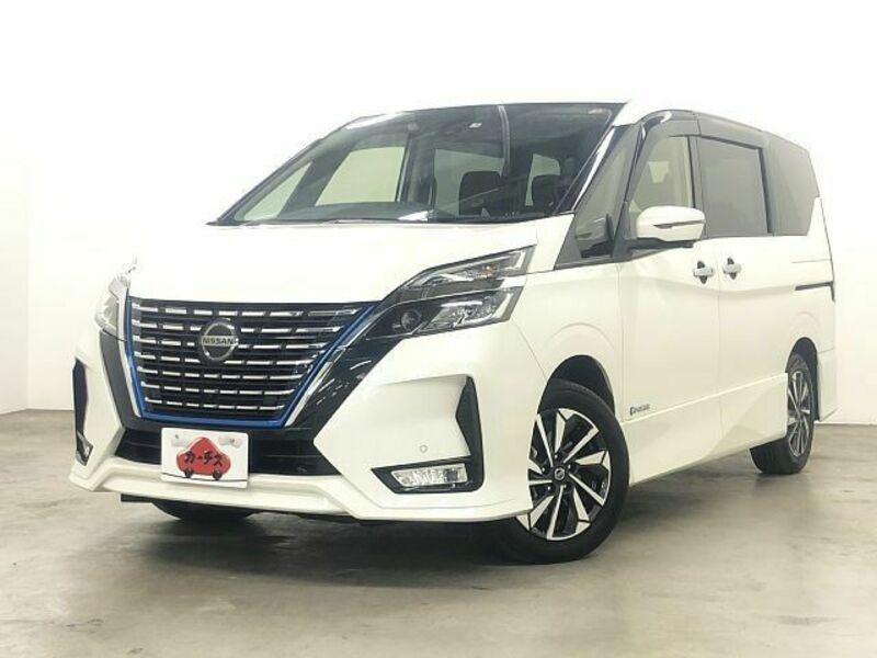 NISSAN　SERENA