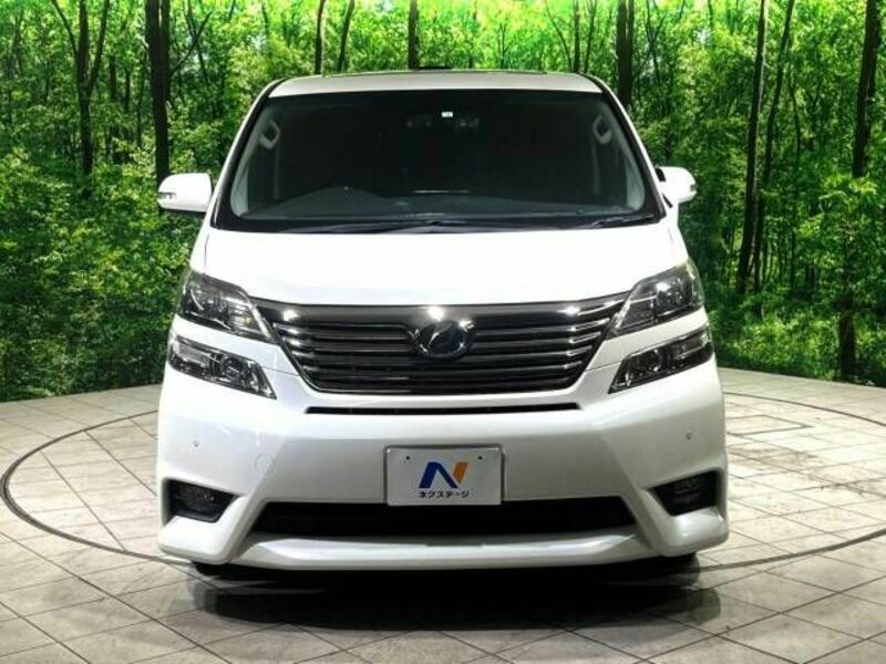 VELLFIRE-17