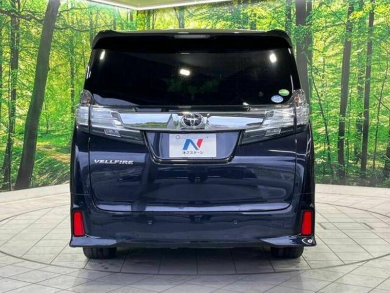 VELLFIRE-16