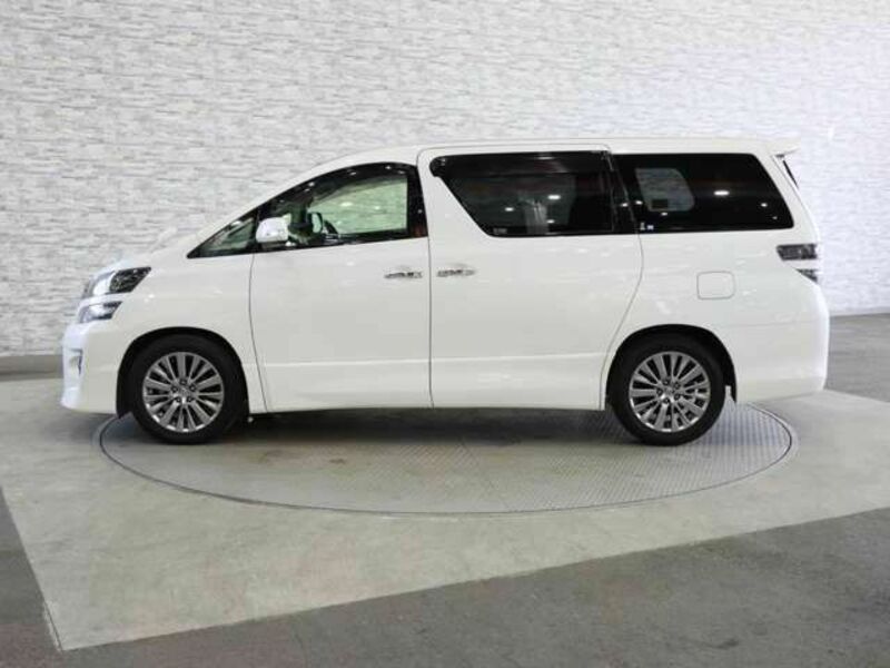 VELLFIRE-11