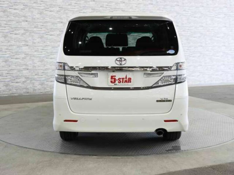 VELLFIRE-13