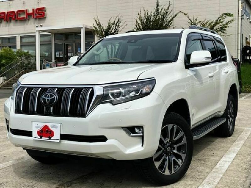 TOYOTA　LAND CRUISER PRADO