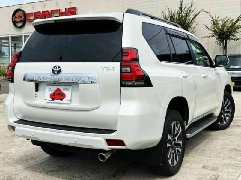 LAND CRUISER PRADO-2