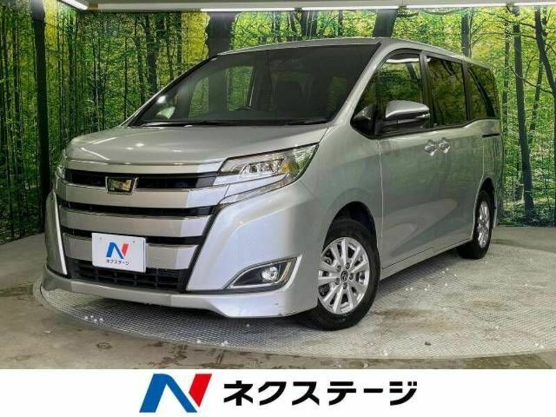 TOYOTA　NOAH