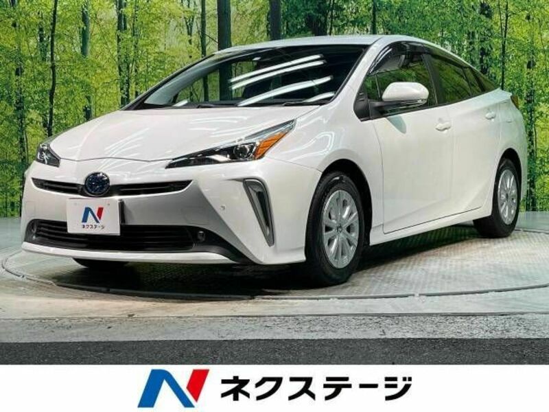 TOYOTA　PRIUS