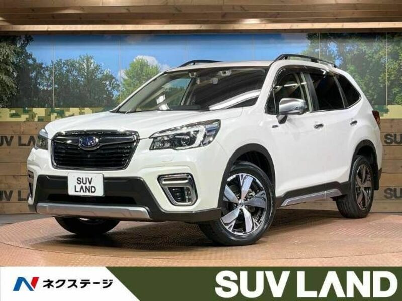 SUBARU　FORESTER