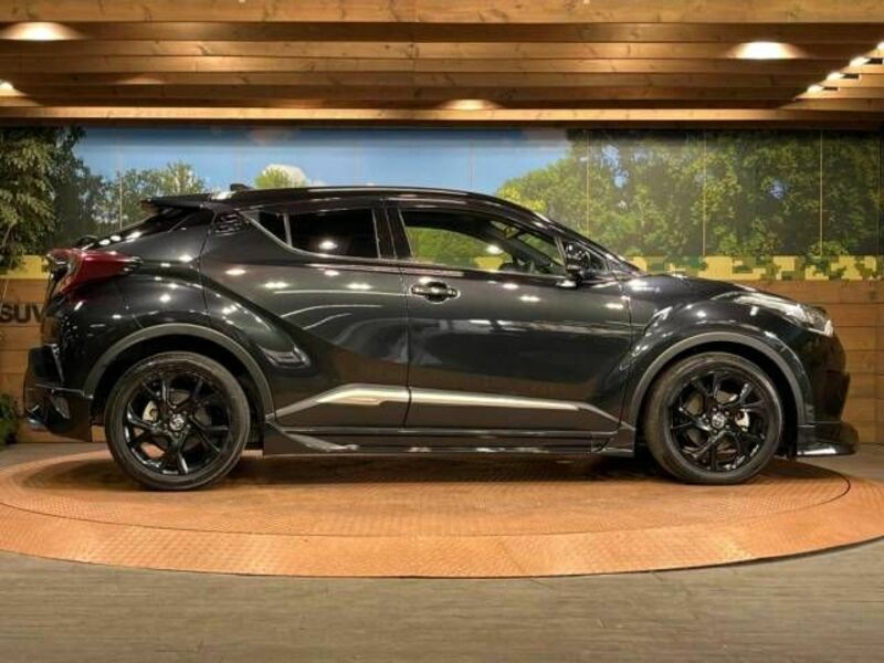 C-HR-17