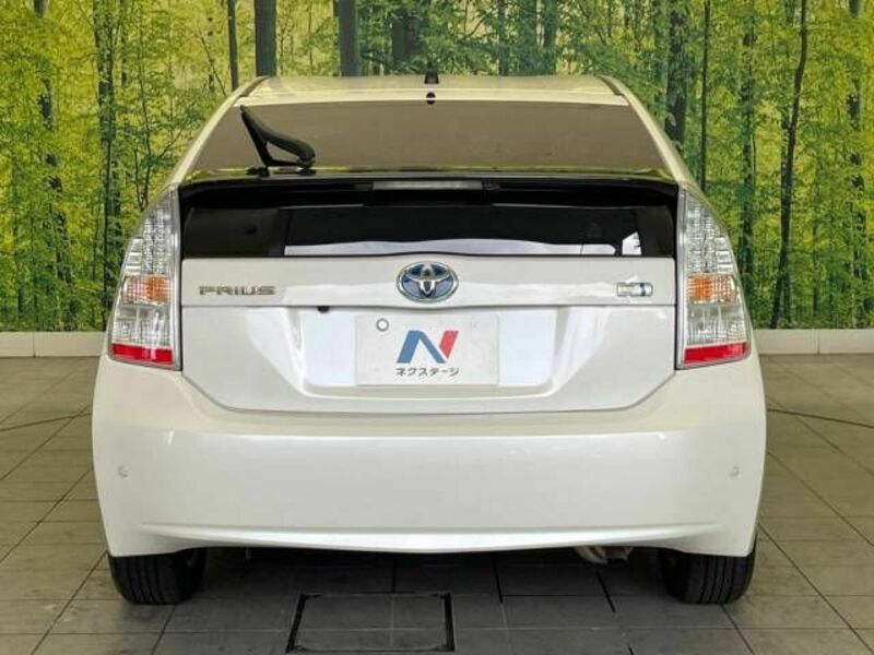 PRIUS-15