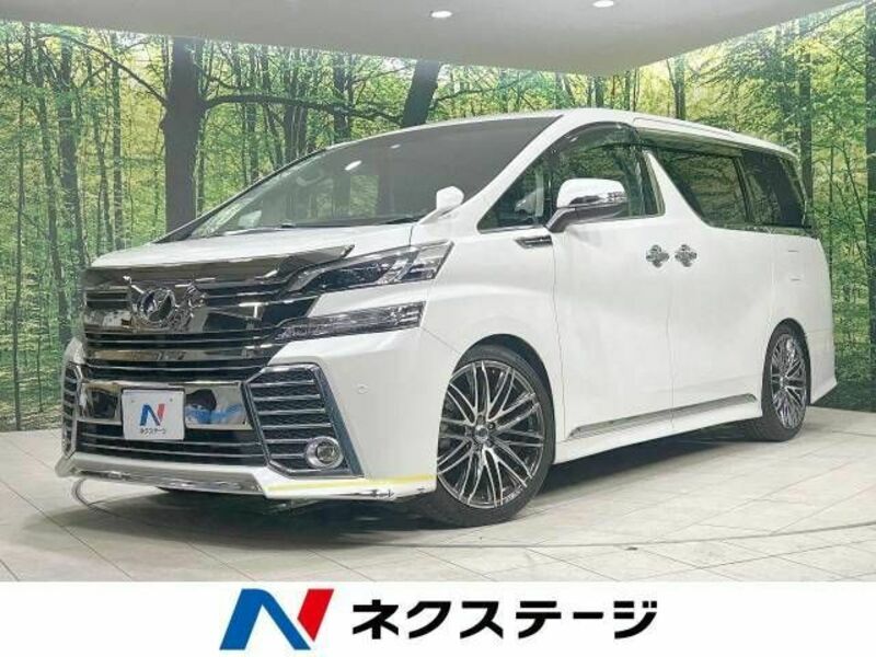 TOYOTA　VELLFIRE