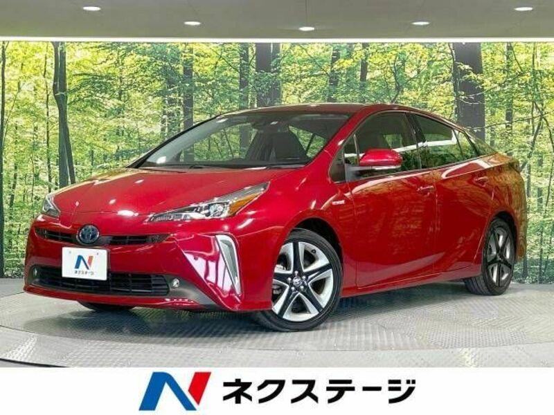 TOYOTA　PRIUS