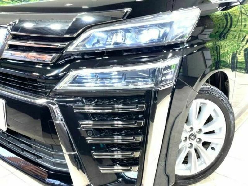 VELLFIRE-13