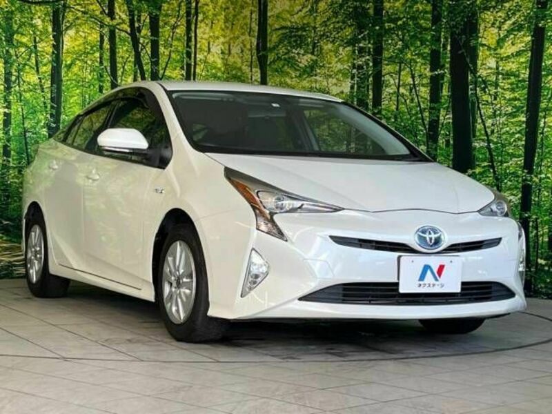 PRIUS-16