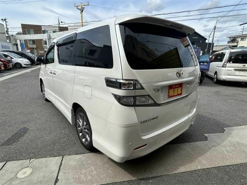 VELLFIRE-8