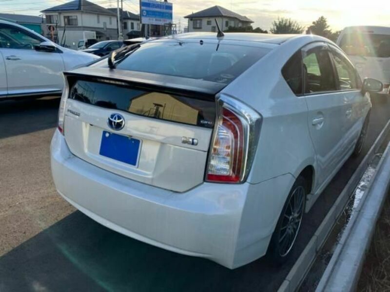 PRIUS-7