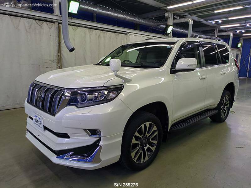 TOYOTA　LAND CRUISER PRADO