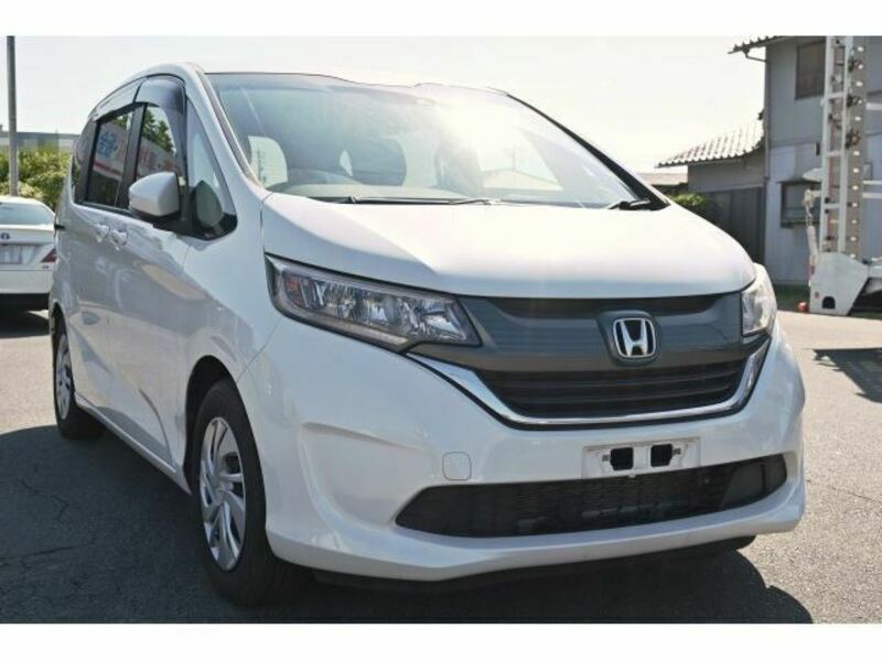 HONDA　FREED