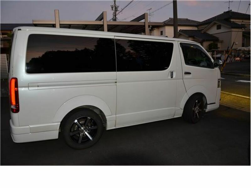 HIACE-4