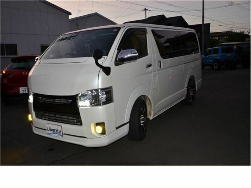 HIACE-11