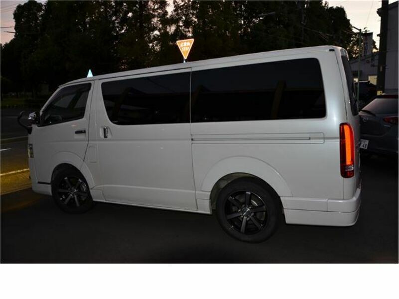 HIACE-14