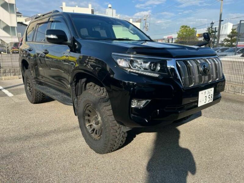 LAND CRUISER PRADO-1