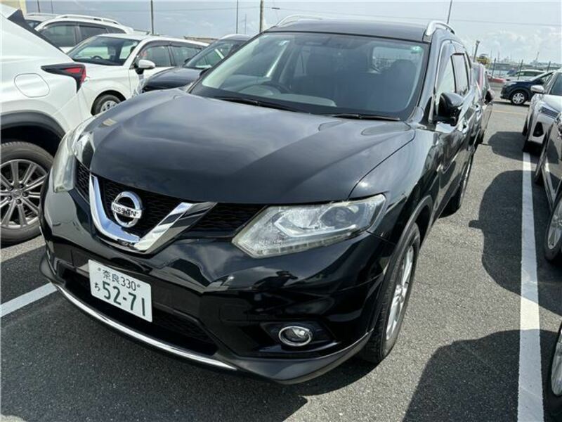 NISSAN　X-TRAIL