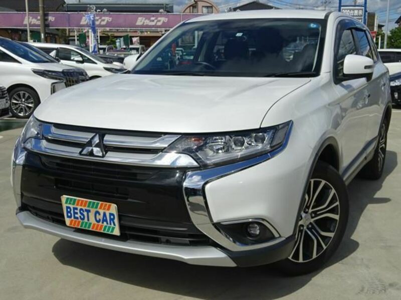 MITSUBISHI　OUTLANDER