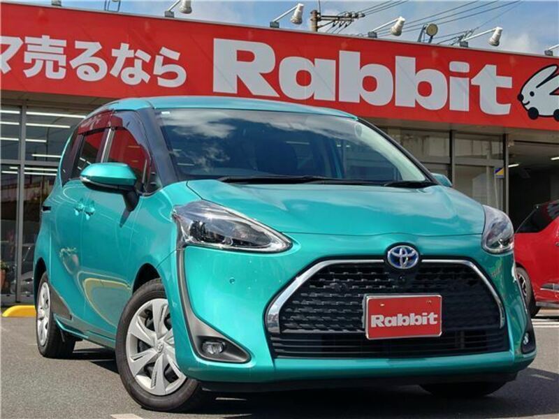 TOYOTA　SIENTA