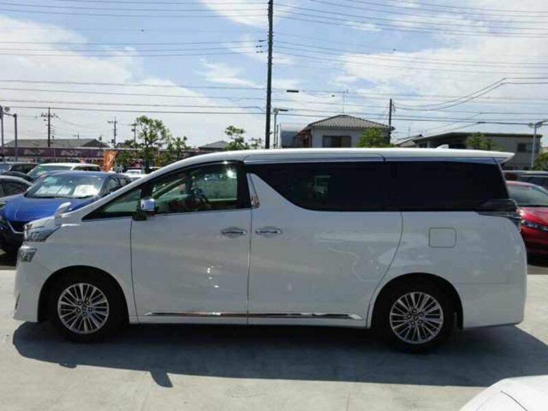 VELLFIRE-9