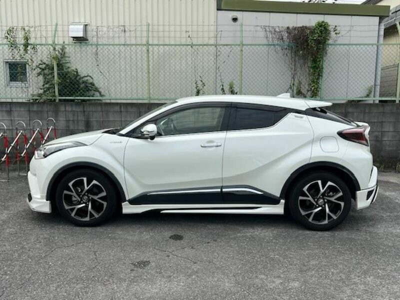 C-HR-29