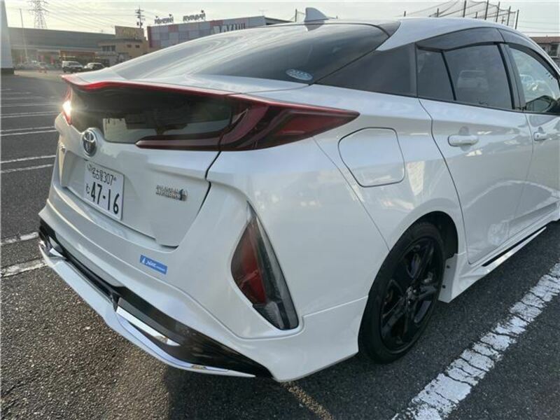 PRIUS PHV-15