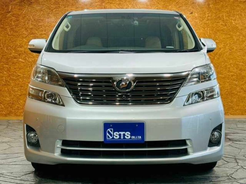 VELLFIRE-1