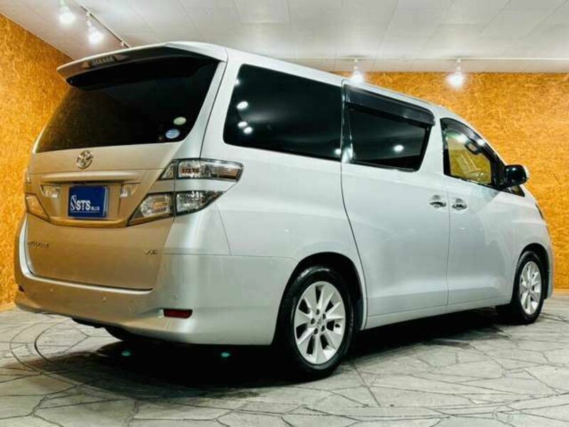 VELLFIRE-8