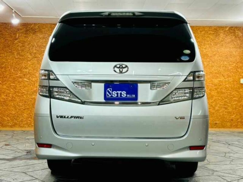 VELLFIRE-9