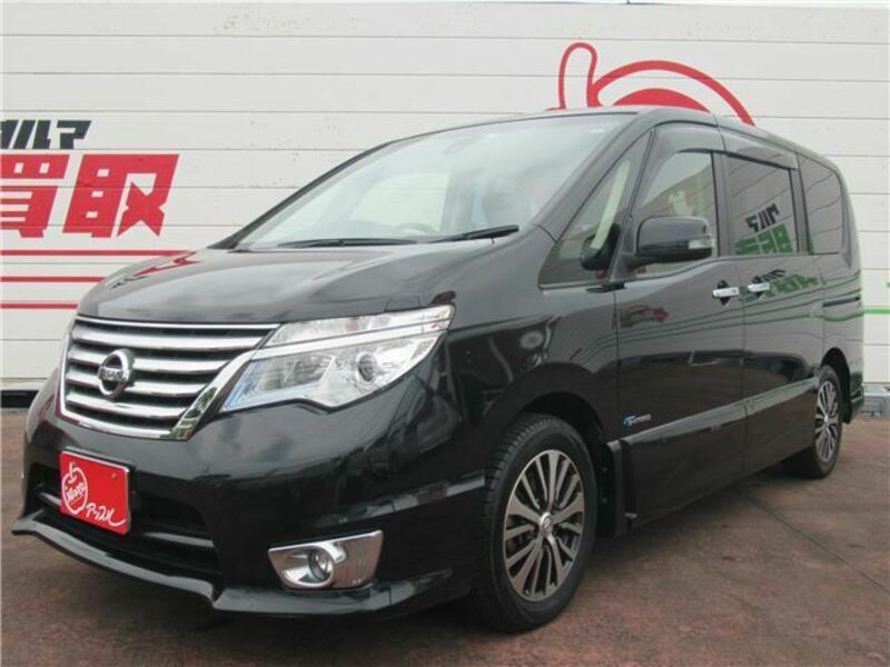 NISSAN　SERENA