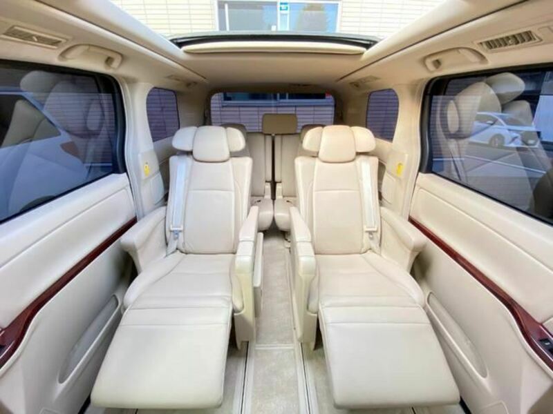 ALPHARD-21