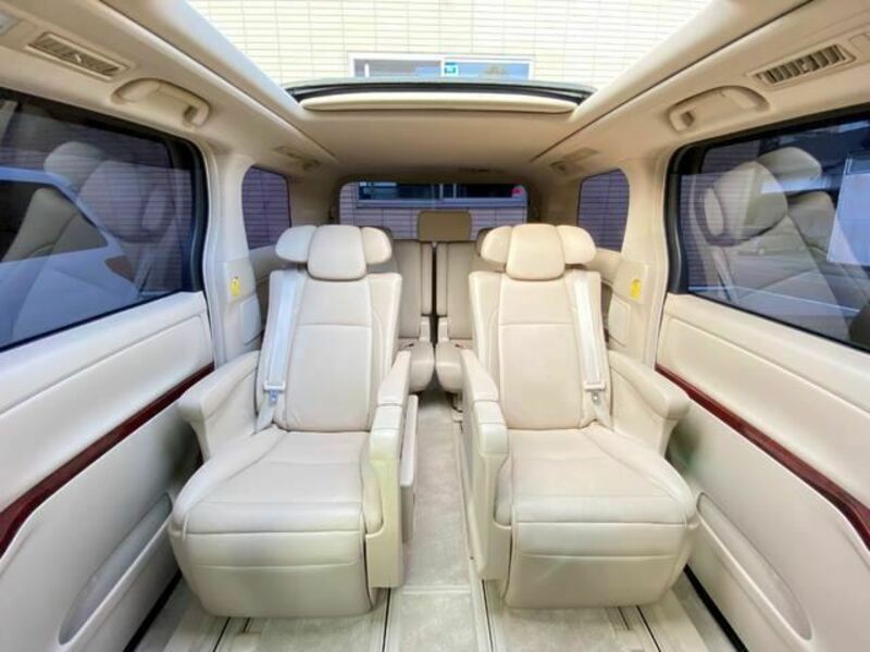 ALPHARD-22