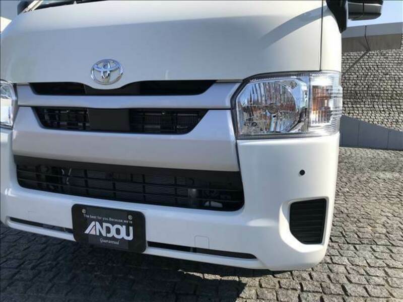 HIACE-7