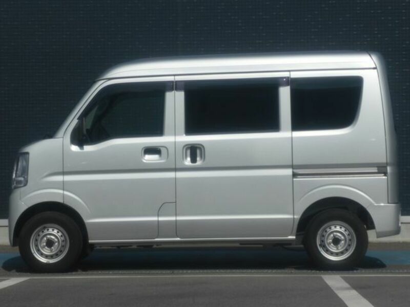 MINICAB VAN-16