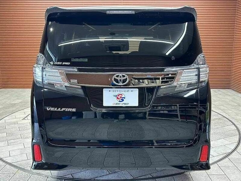 VELLFIRE-18