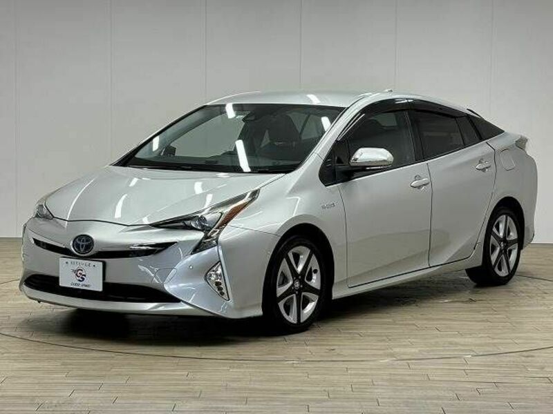 PRIUS-14