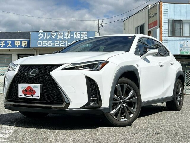 LEXUS　UX