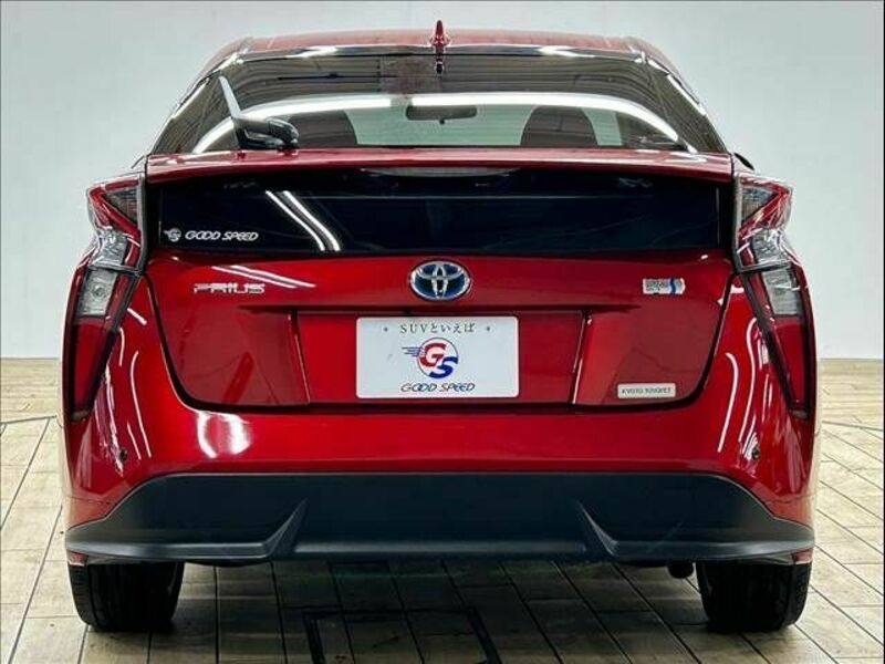 PRIUS-18