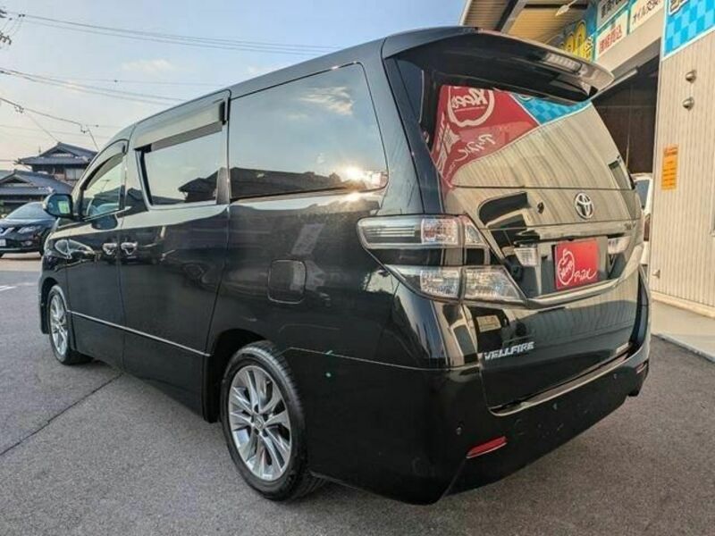 VELLFIRE-19