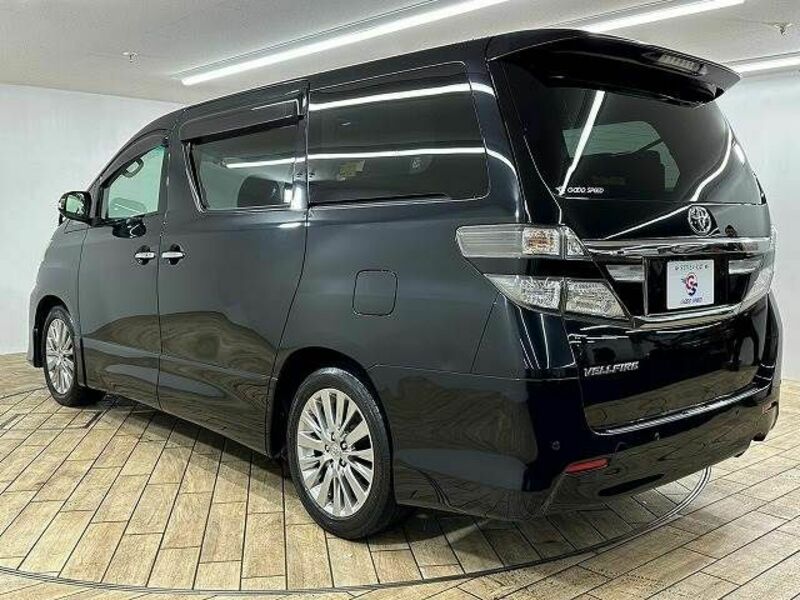 VELLFIRE-16