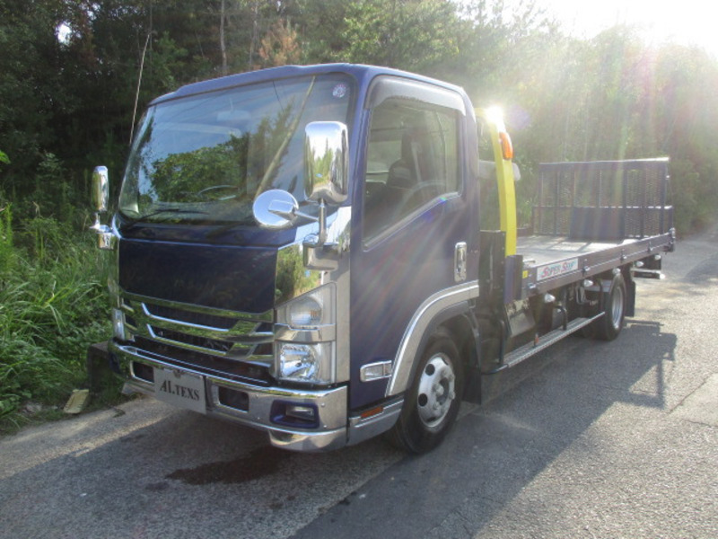 ISUZU　ELF